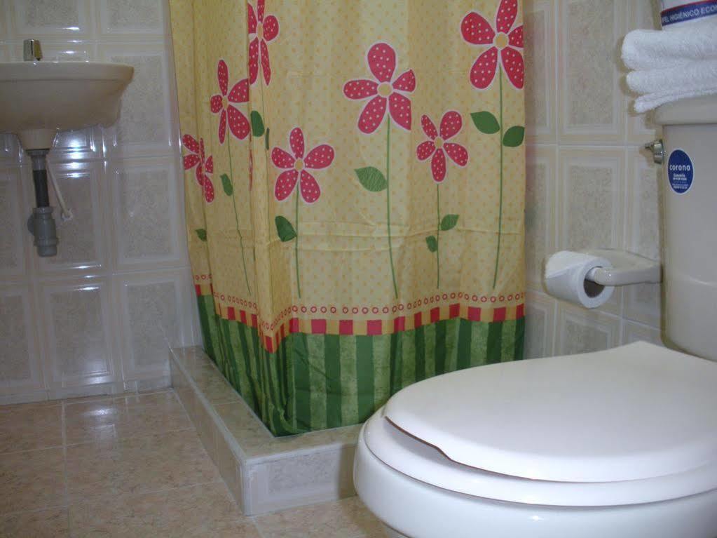 Hotel Casa Sarita ボゴタ エクステリア 写真